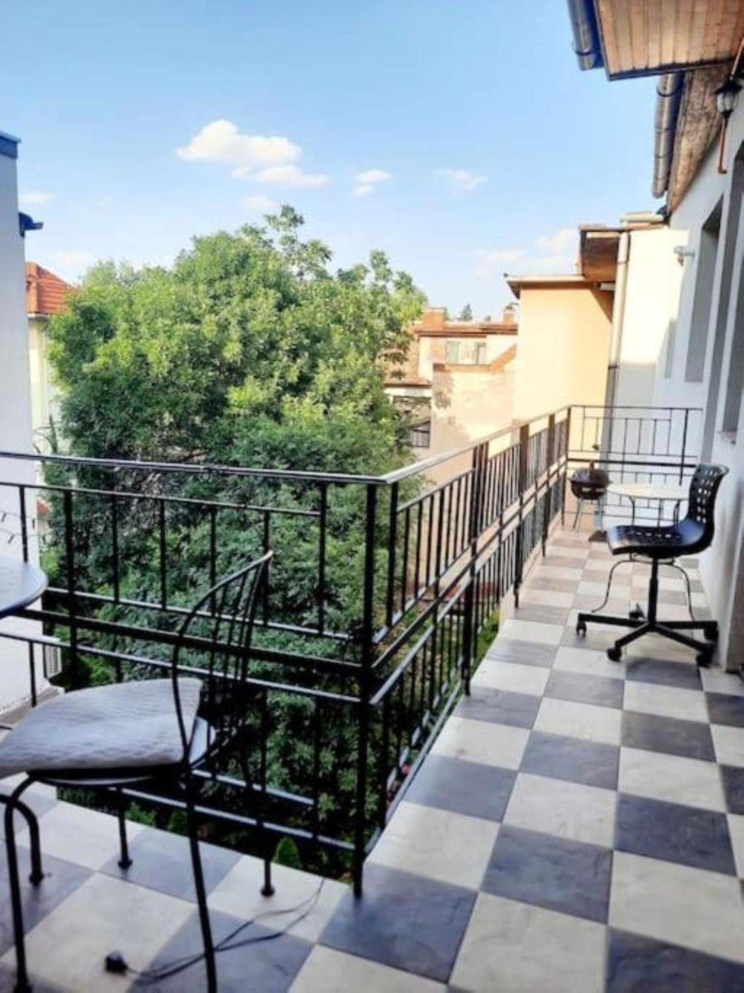 One Bedroom By The Park Old Town Belle Vue Timisoara Exterior foto